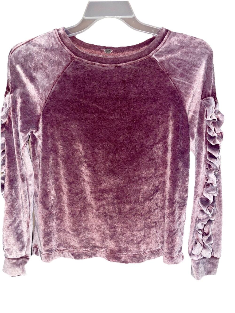 Women’s Cupio Velvet Long Sleeve Blouse With Ruffle Sleeves Sz S
